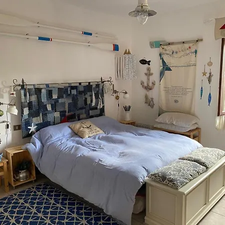 - Domus De Mar